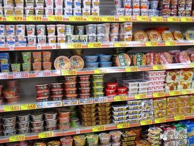 漢中某學校一桶泡面賣10元引質疑，市場監管局介入調查預包裝食品定價